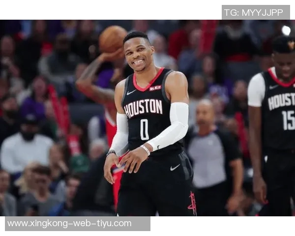 威少新赛季表现亮眼场均118分55板4助三分命中率高达50 威少新赛季表现亮眼场均118分55板4助三分命中率高达50