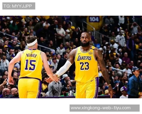 湖人输球为何总是惨败詹姆斯表示对此毫无头绪 湖人输球为何总是惨败詹姆斯表示对此毫无头绪