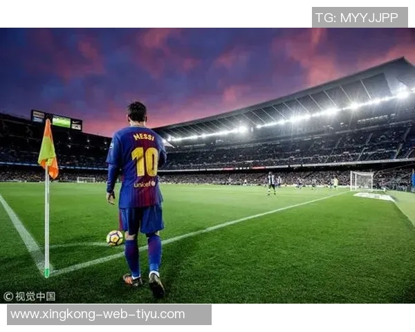 梅西神秘现身诺坎普引发热议超巴萨官方宣传效果