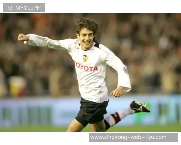 荷兰足球传奇里杰卡尔德亲临王博豪社交媒体激励球员奋勇向前